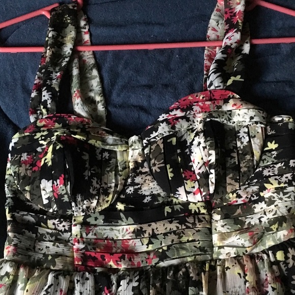 Candie’s Floral Dress size small - Picture 4 of 5